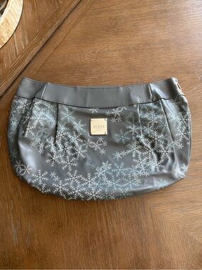Miche Snowflake Print Gray Clutch